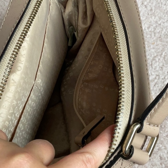 Katespade tan purse - Picture 3 of 3